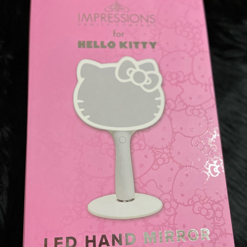 Impressions Hello Kitty LED Hand Mirror